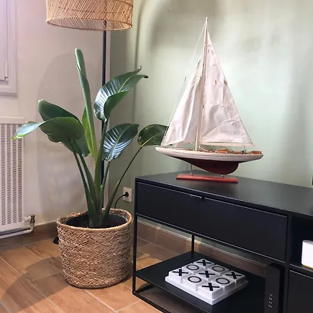 Maison Familiale A 500m De La